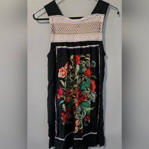 Free People Sleeveless Crochet Dress Size Medium